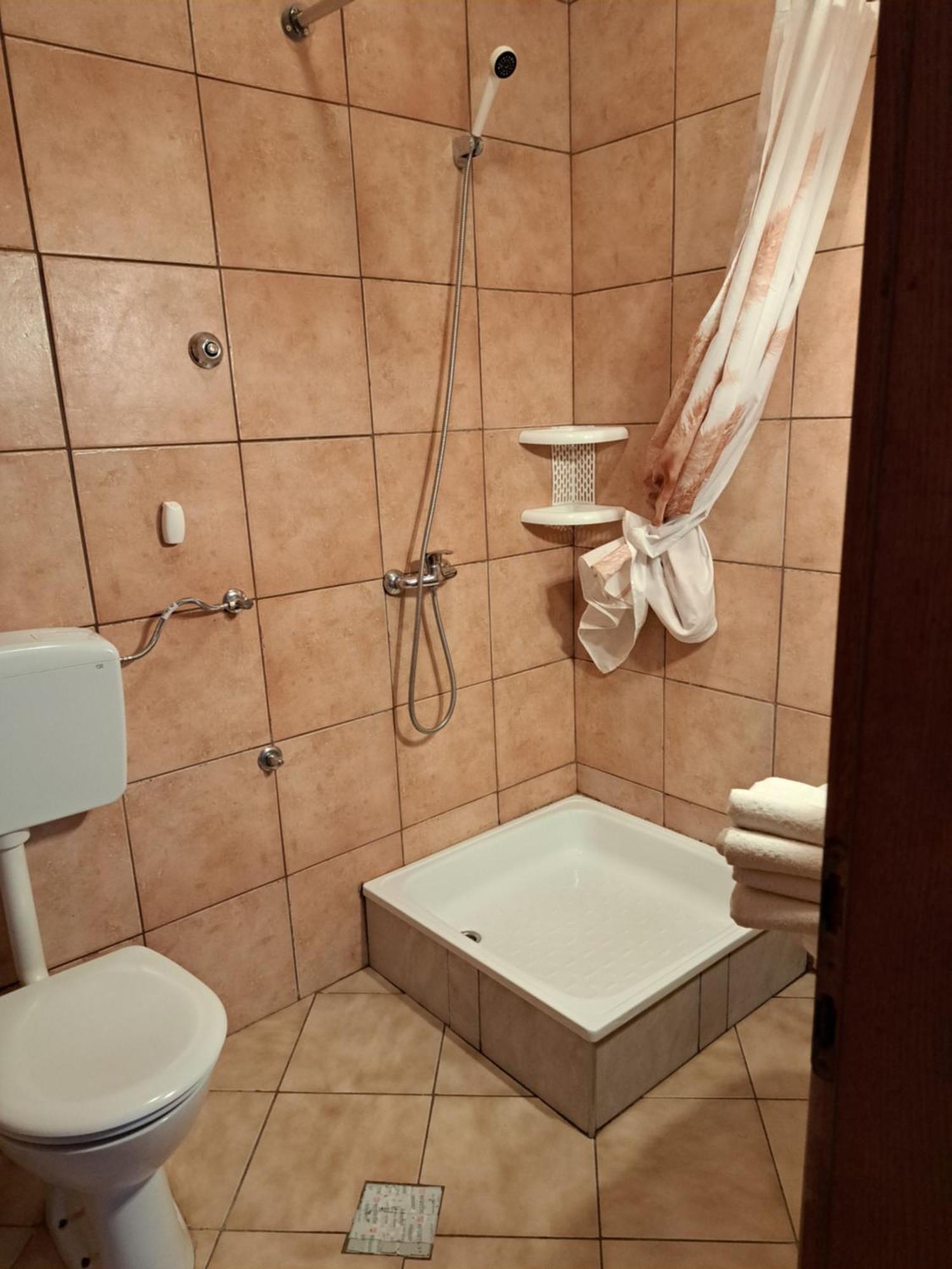 Apartments Sabol Geist Borovići 外观 照片