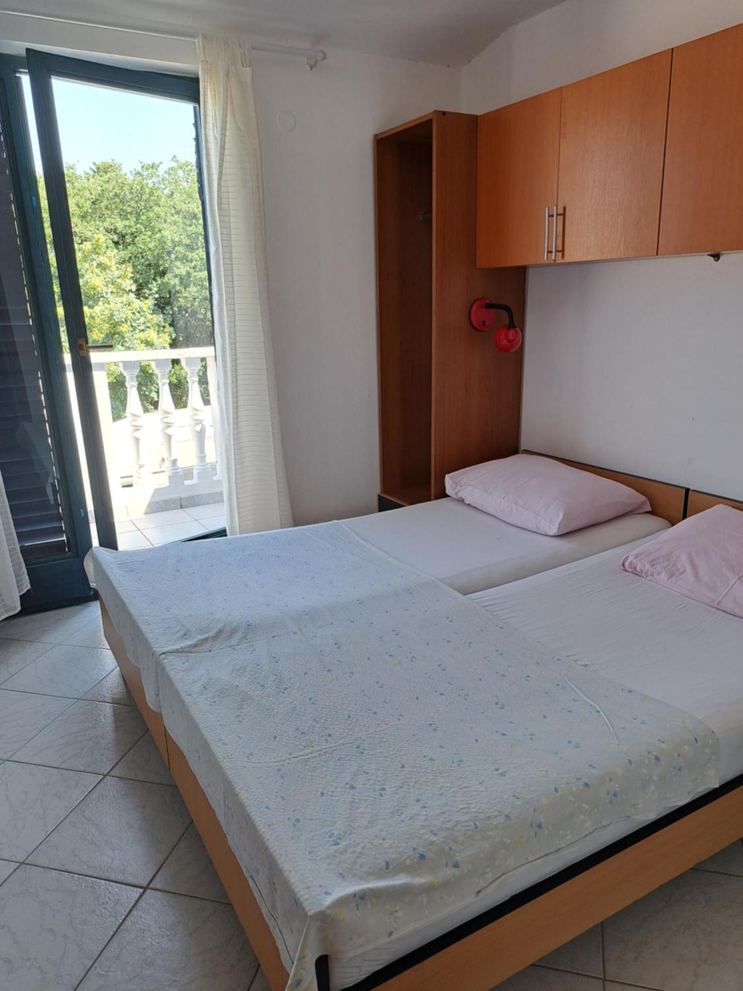 Apartments Sabol Geist Borovići 外观 照片