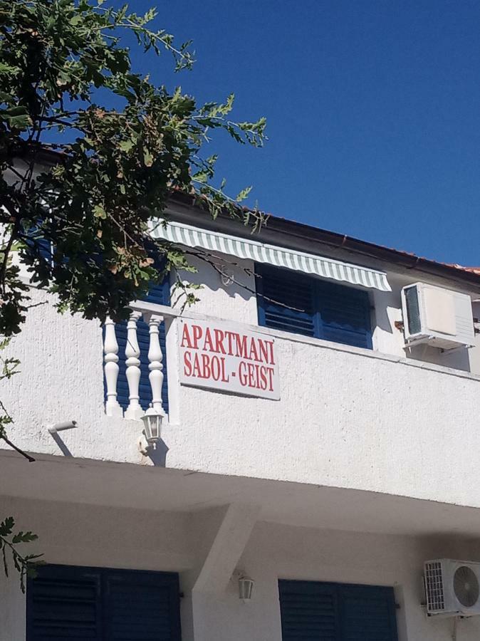 Apartments Sabol Geist Borovići 外观 照片